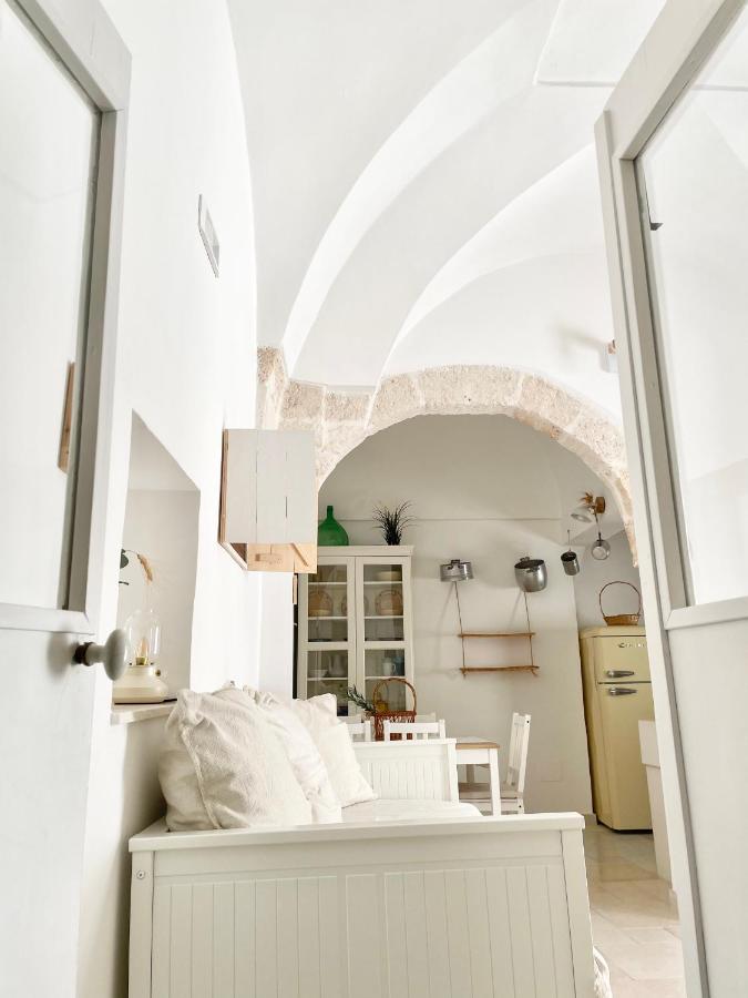 Tetti Bianchi - Deva'S Suite Home Ostuni Ngoại thất bức ảnh