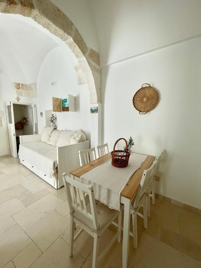 Tetti Bianchi - Deva'S Suite Home Ostuni Ngoại thất bức ảnh